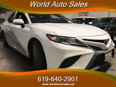 2018 Toyota Camry SE   - Photo 5 - San Diego, CA 92105