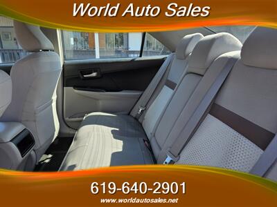 2014 Toyota Camry LE   - Photo 8 - San Diego, CA 92105