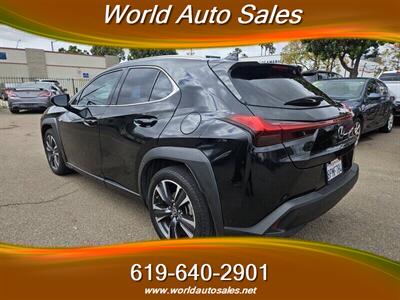 2019 Lexus UX 200 F SPORT   - Photo 4 - San Diego, CA 92105