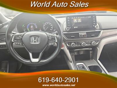 2019 Honda Accord Hybrid Touring - Photo 12 - San Diego, CA 92105