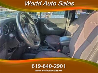 2013 JEEP WRANGLER Rubicon - Photo 5 - San Diego, CA 92105