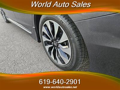 2017 Honda Accord Hybrid Touring   - Photo 6 - San Diego, CA 92105