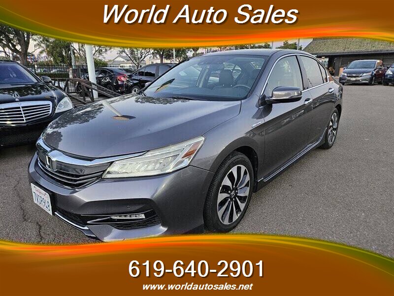 2017 Honda Accord Hybrid Touring  