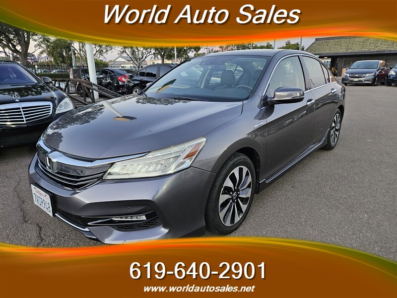 2017 Honda Accord Hybrid Touring - Photo 1 - San Diego, CA 92105