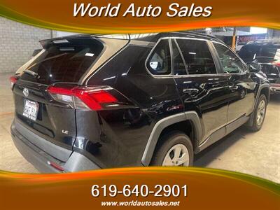 2021 Toyota RAV4 LE - Photo 4 - San Diego, CA 92105