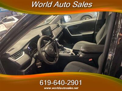 2021 Toyota RAV4 LE - Photo 6 - San Diego, CA 92105