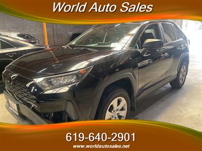 2021 Toyota RAV4 LE SUV