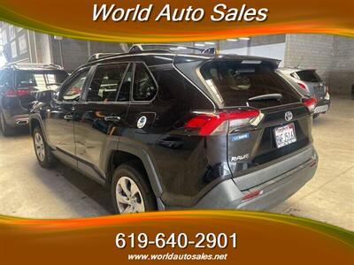 2021 Toyota RAV4 LE - Photo 2 - San Diego, CA 92105