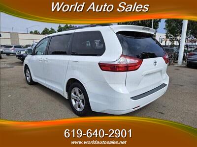 2015 Toyota Sienna LE 8-Passenger   - Photo 4 - San Diego, CA 92105