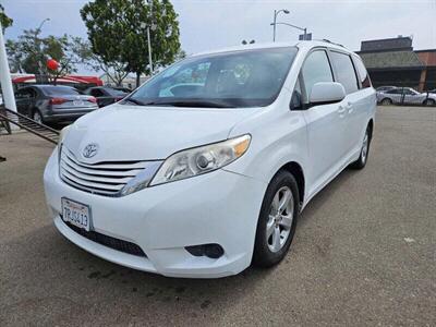 2015 TOYOTA SIENNA Minivan