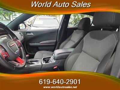 2015 Dodge Charger SE   - Photo 9 - San Diego, CA 92105