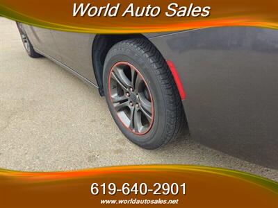2015 Dodge Charger SE   - Photo 6 - San Diego, CA 92105