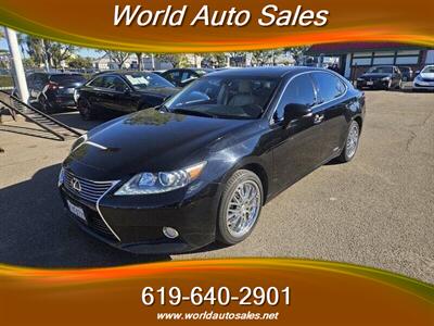 2013 Lexus ES 300h Sedan