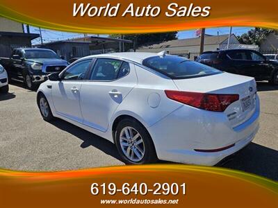 2011 Kia Optima LX   - Photo 4 - San Diego, CA 92105