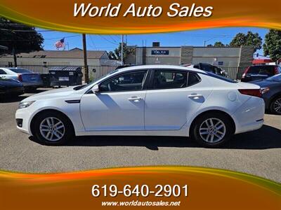 2011 Kia Optima LX   - Photo 3 - San Diego, CA 92105