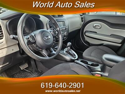 2016 Kia Soul LX   - Photo 7 - San Diego, CA 92105
