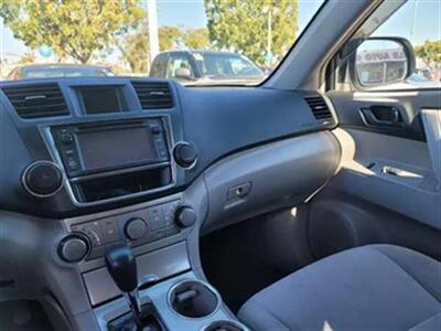 2013 TOYOTA HIGHLANDER   - Photo 12 - San Diego, CA 92105