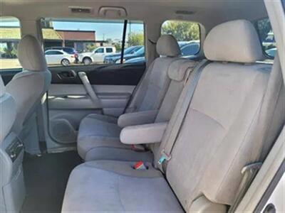 2013 TOYOTA HIGHLANDER   - Photo 9 - San Diego, CA 92105