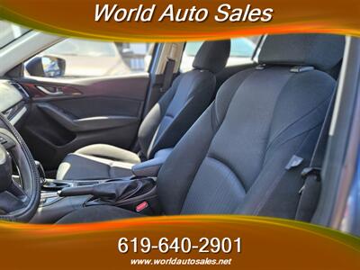 2014 Mazda Mazda3 i Sport   - Photo 8 - San Diego, CA 92105