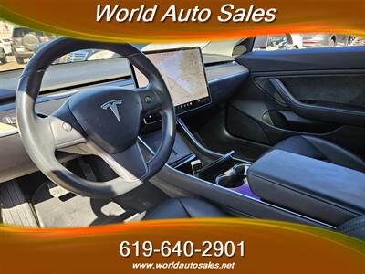 2018 Tesla Model 3 Mid Range   - Photo 6 - San Diego, CA 92105