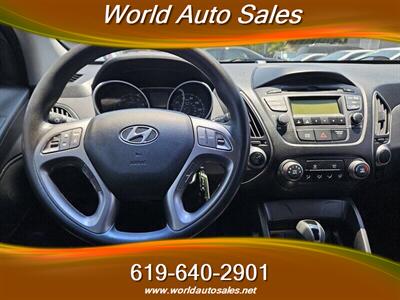 2014 Hyundai TUCSON GLS   - Photo 8 - San Diego, CA 92105