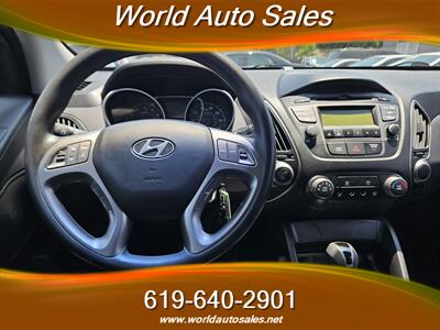 2014 Hyundai TUCSON GLS   - Photo 8 - San Diego, CA 92105