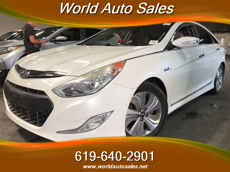 2015 Hyundai SONATA Hybrid Limited  