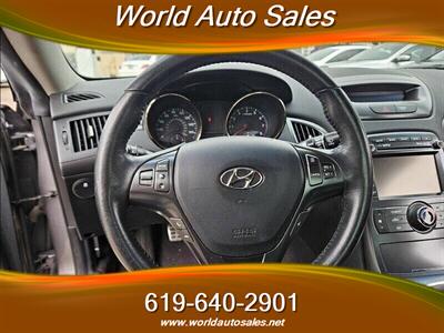 2011 HYUNDAI GENESIS COUPE Gray Titanium Metallic   - Photo 8 - San Diego, CA 92105