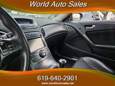 2011 HYUNDAI GENESIS COUPE Gray Titanium Metallic - Photo 15 - San Diego, CA 92105
