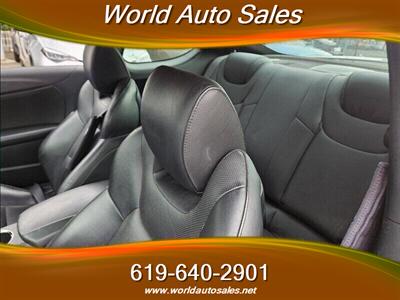 2011 HYUNDAI GENESIS COUPE Gray Titanium Metallic   - Photo 9 - San Diego, CA 92105
