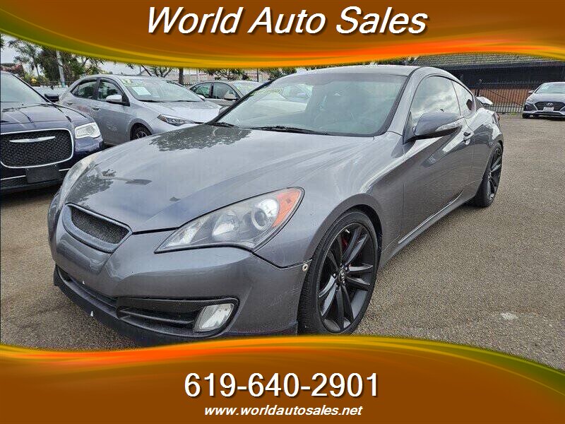 2011 HYUNDAI GENESIS COUPE Gray Titanium Metallic   - Photo 1 - San Diego, CA 92105