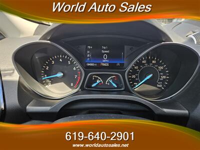 2017 Ford Escape Titanium   - Photo 14 - San Diego, CA 92105