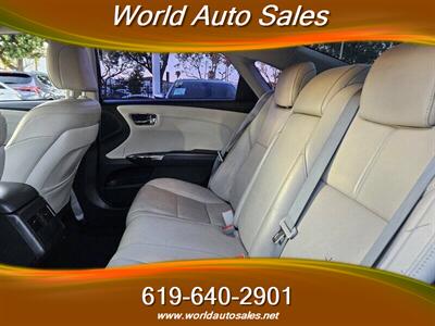 2016 Toyota Avalon Hybrid XLE Premium - Photo 9 - San Diego, CA 92105