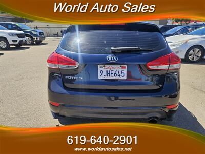 2017 Kia Forte5 LX   - Photo 4 - San Diego, CA 92105