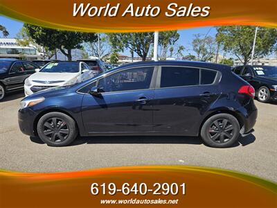 2017 Kia Forte5 LX   - Photo 2 - San Diego, CA 92105