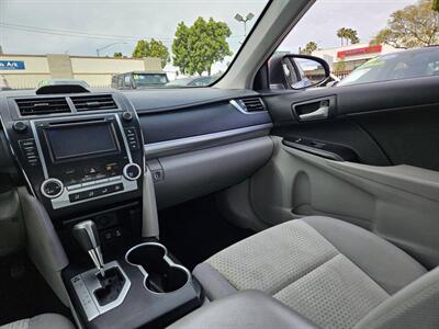 2014 TOYOTA CAMRY   - Photo 10 - San Diego, CA 92105