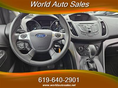2016 Ford Escape S   - Photo 7 - San Diego, CA 92105