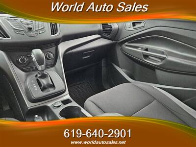 2016 Ford Escape S   - Photo 9 - San Diego, CA 92105