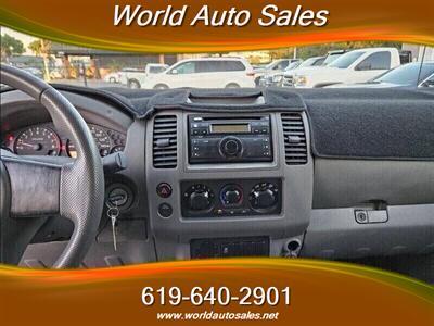 2012 NISSAN FRONTIER CREW CAB   - Photo 12 - San Diego, CA 92105