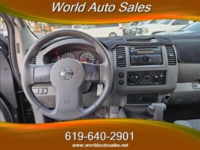 2012 NISSAN FRONTIER CREW CAB   - Photo 10 - San Diego, CA 92105