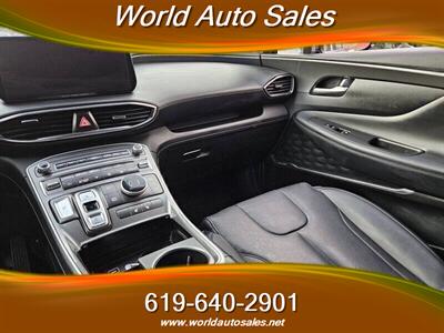 2022 Hyundai SANTA FE Hybrid SEL Premium   - Photo 11 - San Diego, CA 92105