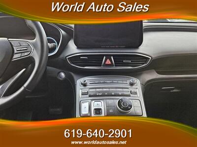 2022 Hyundai SANTA FE Hybrid SEL Premium - Photo 12 - San Diego, CA 92105