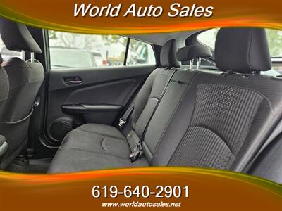 2017 Toyota Prius Three - Photo 11 - San Diego, CA 92105