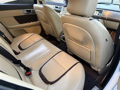 2015 Jaguar XF 3.0 Portfolio   - Photo 14 - Santa Fe, NM 87505