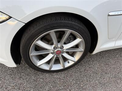 2015 Jaguar XF 3.0 Portfolio   - Photo 11 - Santa Fe, NM 87505