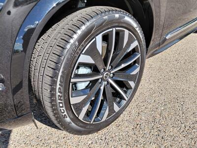 2026 Volvo XC90 B5 Plus 7P - Photo 9 - Santa Fe, NM 87505