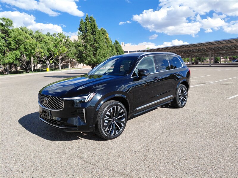 2026 Volvo XC90 B5 Plus 7P   - Photo 1 - Santa Fe, NM 87505