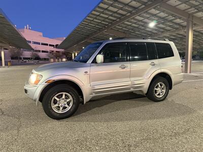2002 Mitsubishi Montero Limited   - Photo 1 - Santa Fe, NM 87505