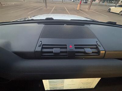 2023 Land Rover Defender 90 S   - Photo 15 - Santa Fe, NM 87505