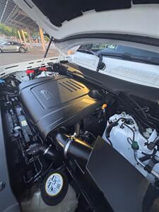 2023 Land Rover Defender 90 S   - Photo 12 - Santa Fe, NM 87505